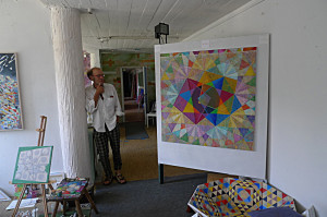 Klaus Böllhoff with his artwork