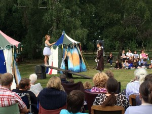 shakespeare on the lawn (1)